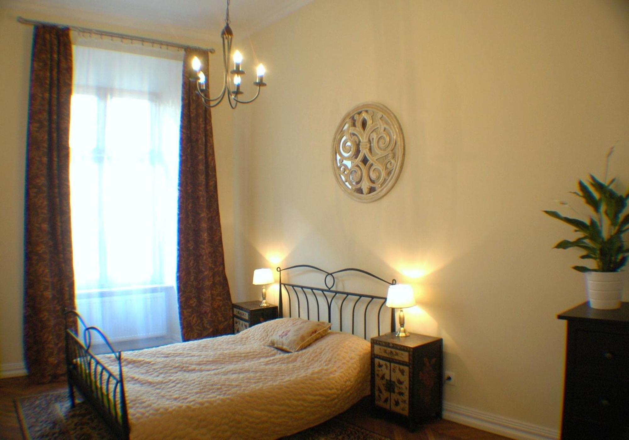 Apartamenty Golebia 3 Krakow Dış mekan fotoğraf